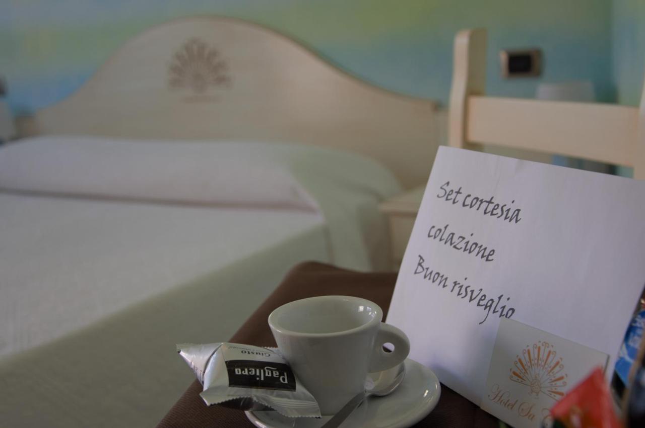 Hotel Sa Cralla Villasimius Buitenkant foto