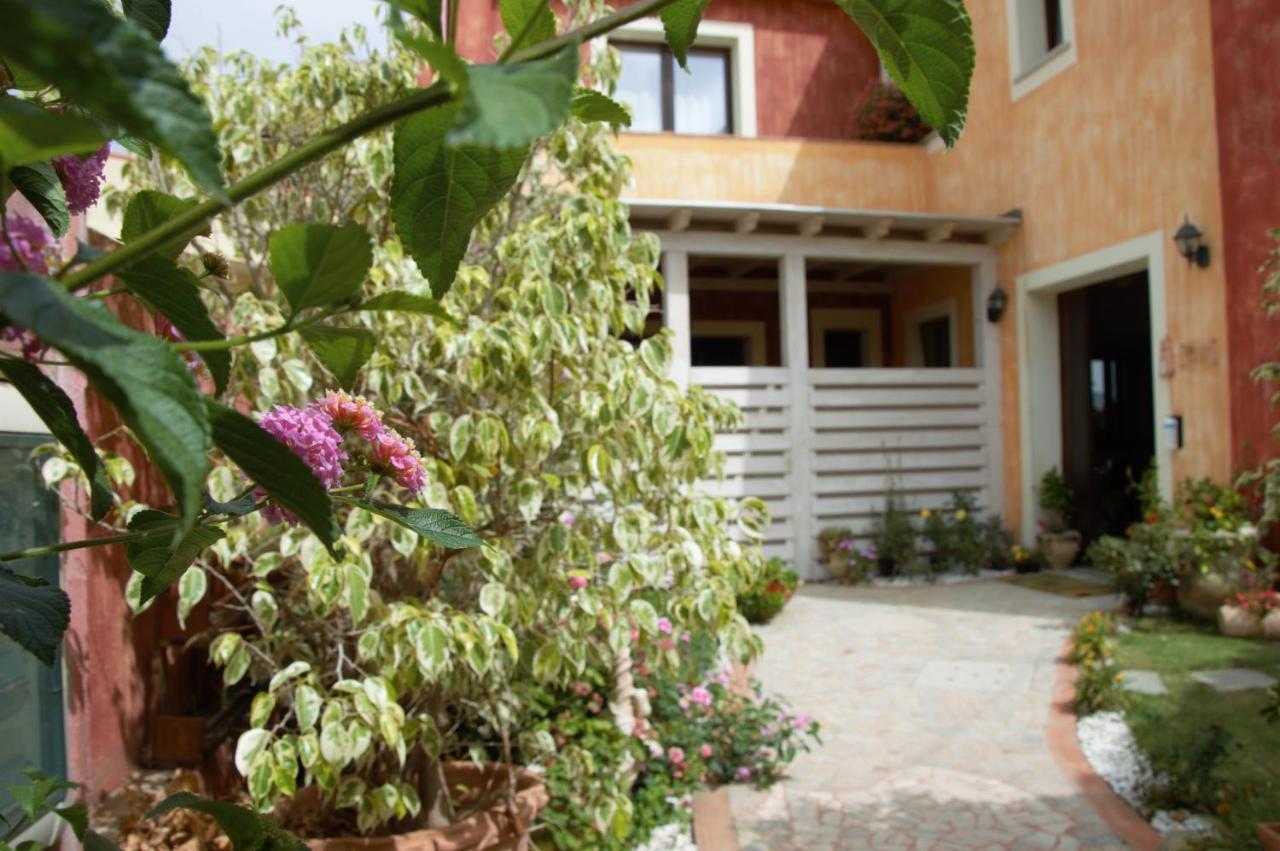 Hotel Sa Cralla Villasimius Buitenkant foto