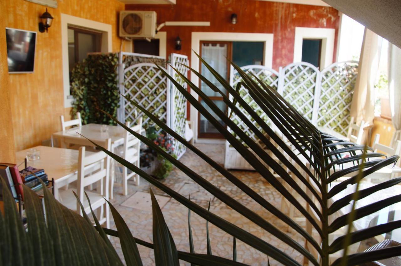 Hotel Sa Cralla Villasimius Buitenkant foto