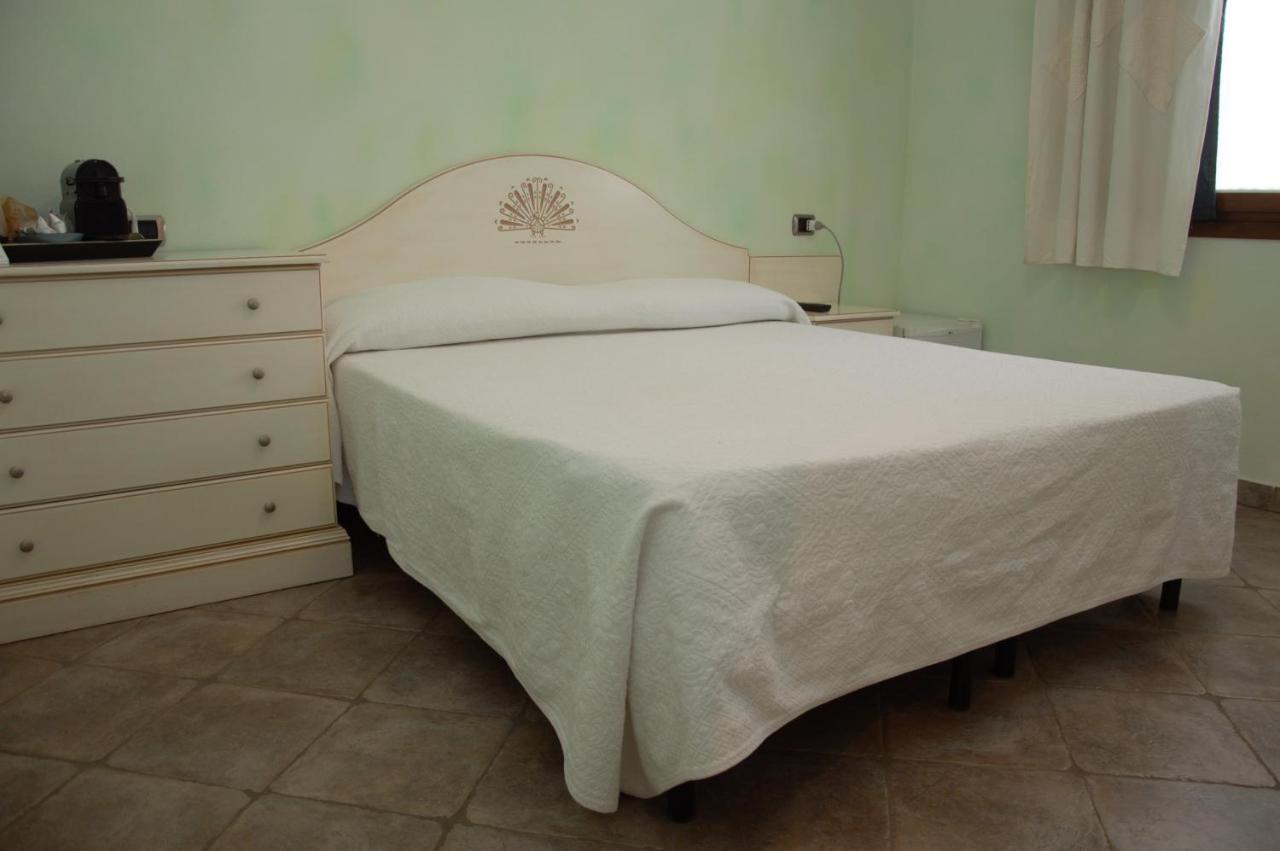 Hotel Sa Cralla Villasimius Buitenkant foto