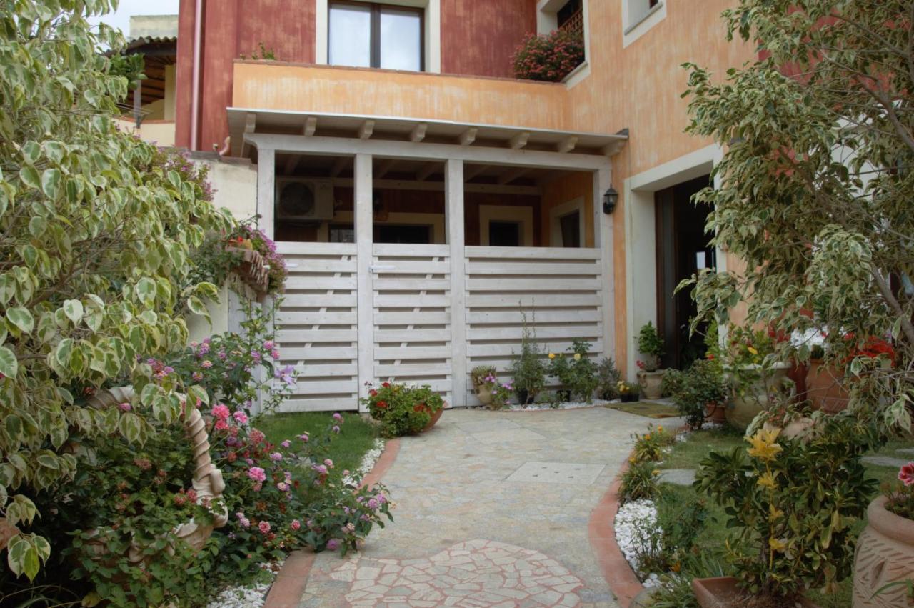 Hotel Sa Cralla Villasimius Buitenkant foto